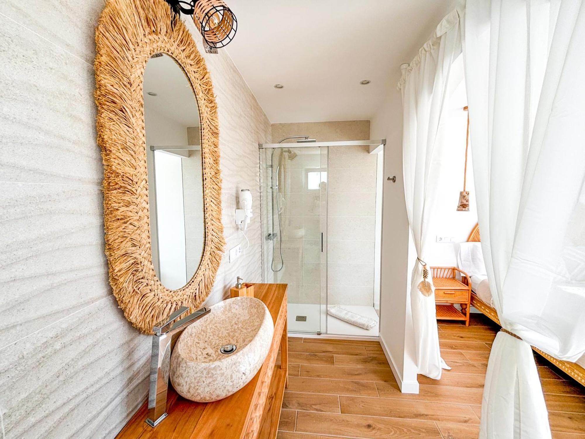 Chakra House Fuerteventura - Affordable Rooms In A Cozy Guesthouse Corralejo Exterior photo