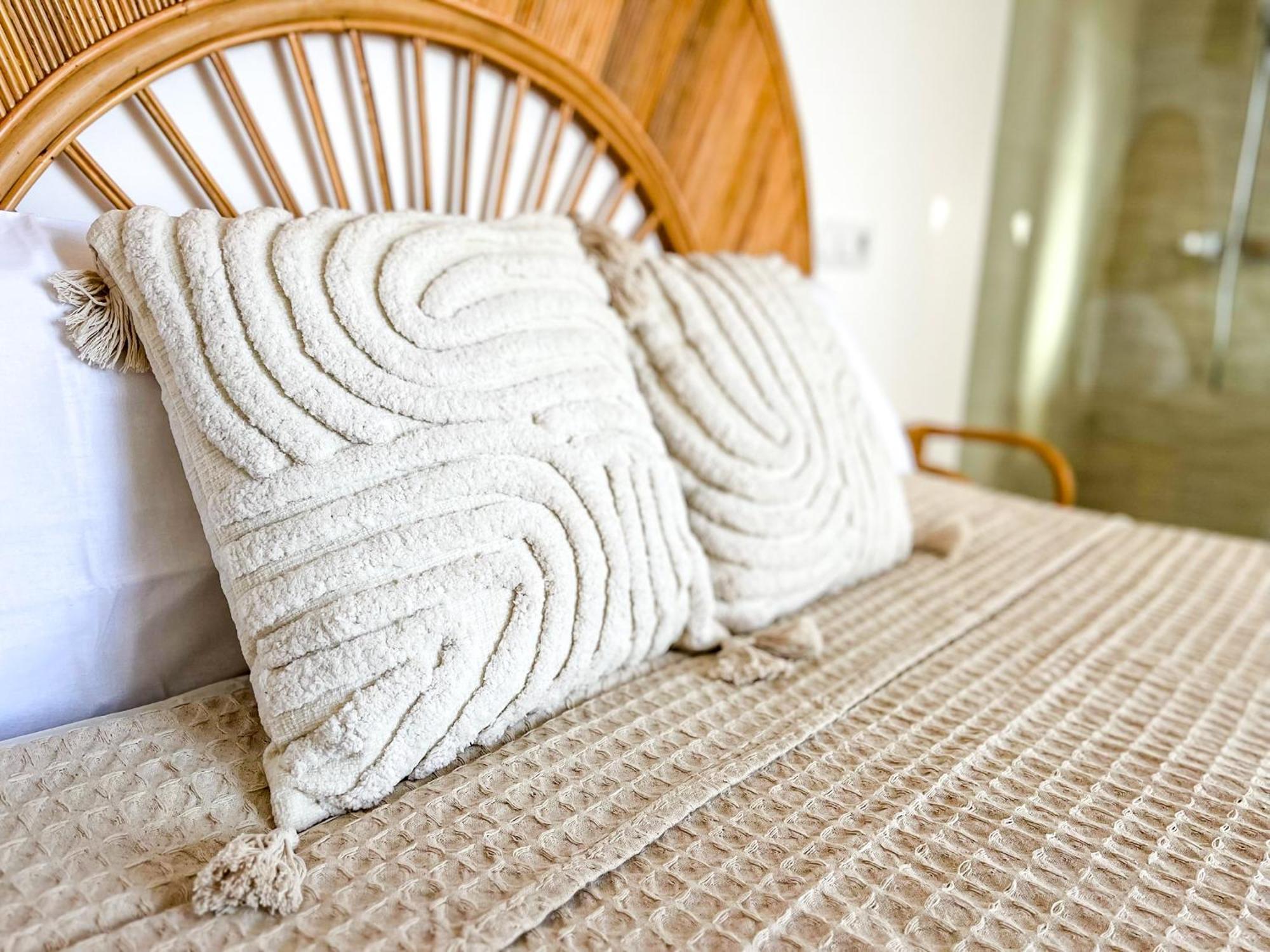 Chakra House Fuerteventura - Affordable Rooms In A Cozy Guesthouse Corralejo Exterior photo