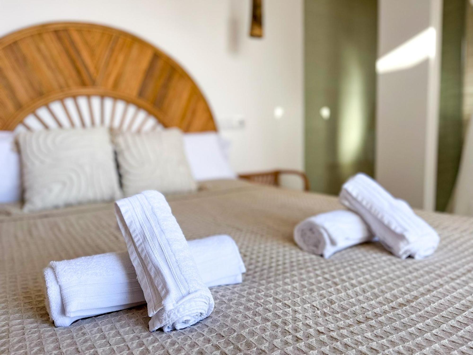 Chakra House Fuerteventura - Affordable Rooms In A Cozy Guesthouse Corralejo Exterior photo